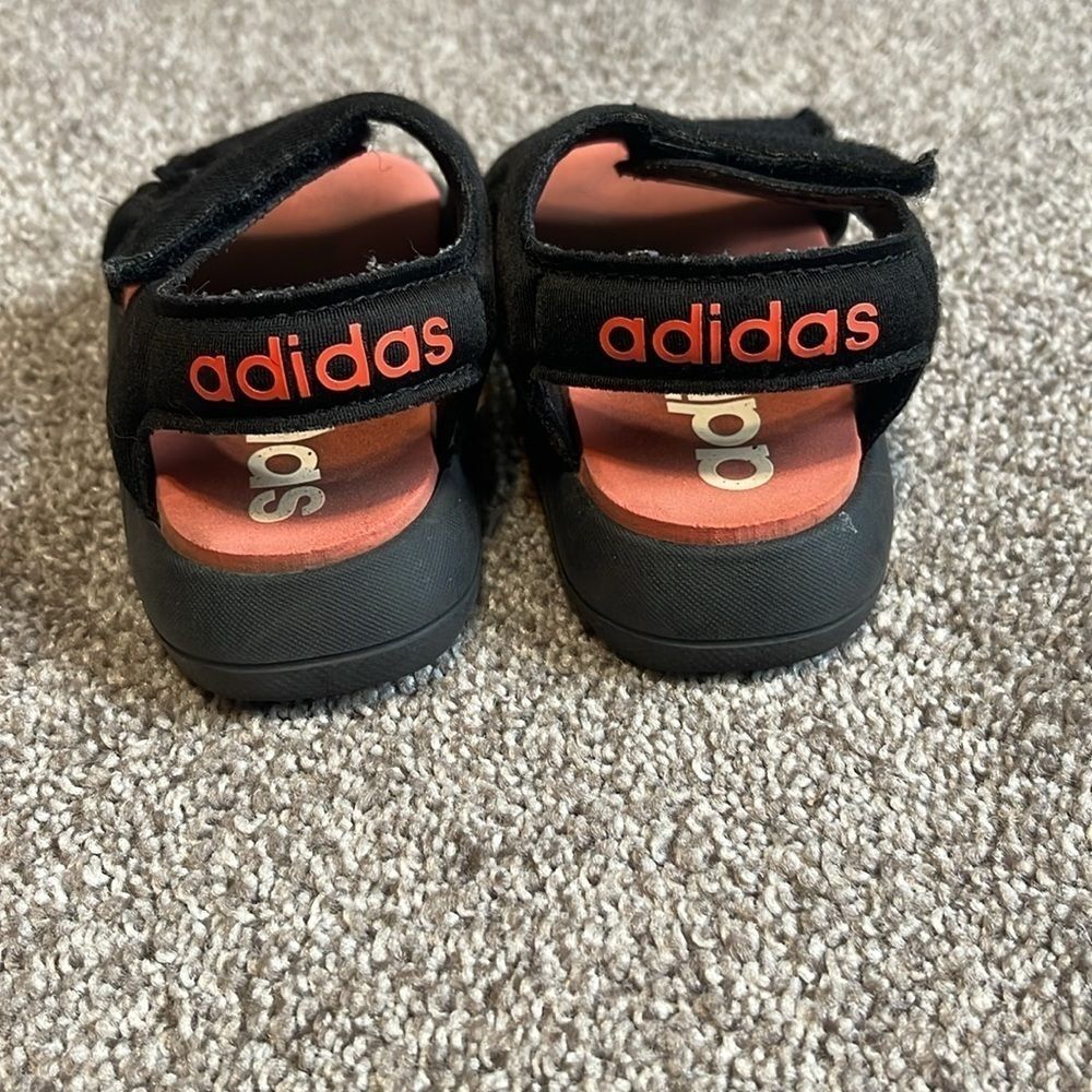 adidas Unisex-Child Comfort Sandal I Slide - Picture 2 of 6